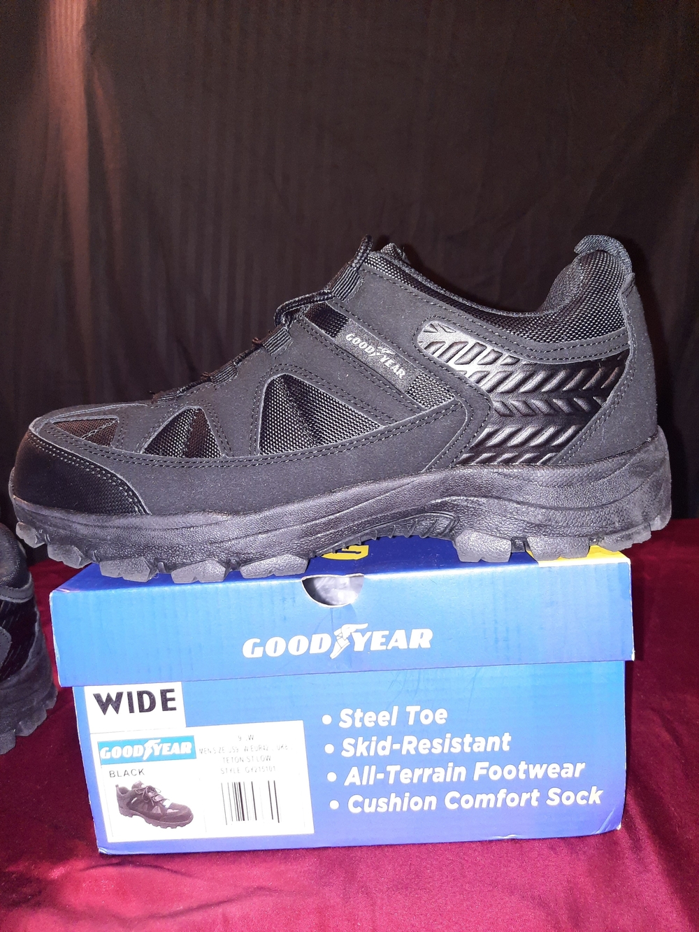 Men’s Black Steel Toe All-Terrain Work Boot Good Year Size 9 1/2 Wide